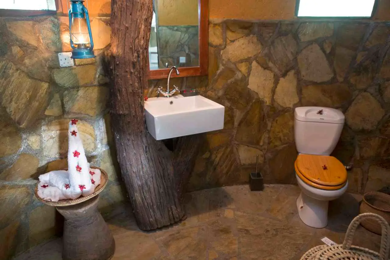 tent_bathroom