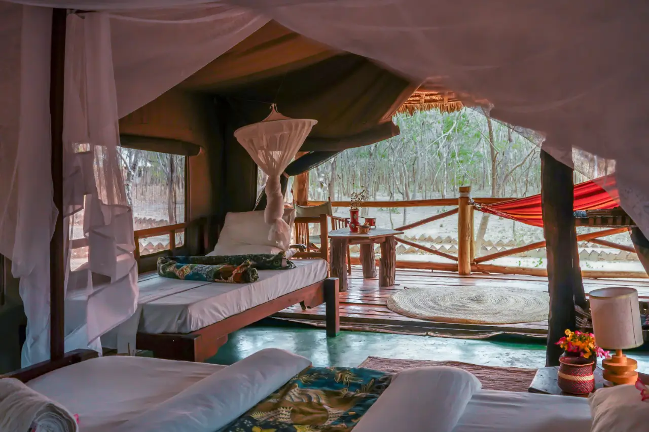 tent_interior